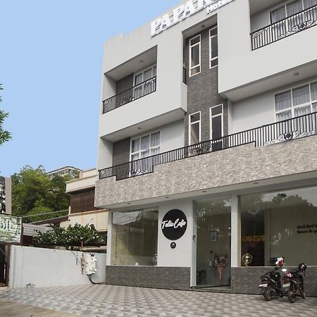 Super Oyo Capital O 92066 Papakoel Hotel & Cafe Medan Kültér fotó